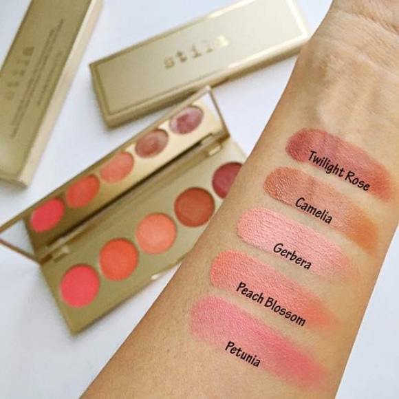 stila Convertible Color Dual Lip & Cheek Cream in Shade Magnolia (Nude Mauve) - Picture 4 of 16